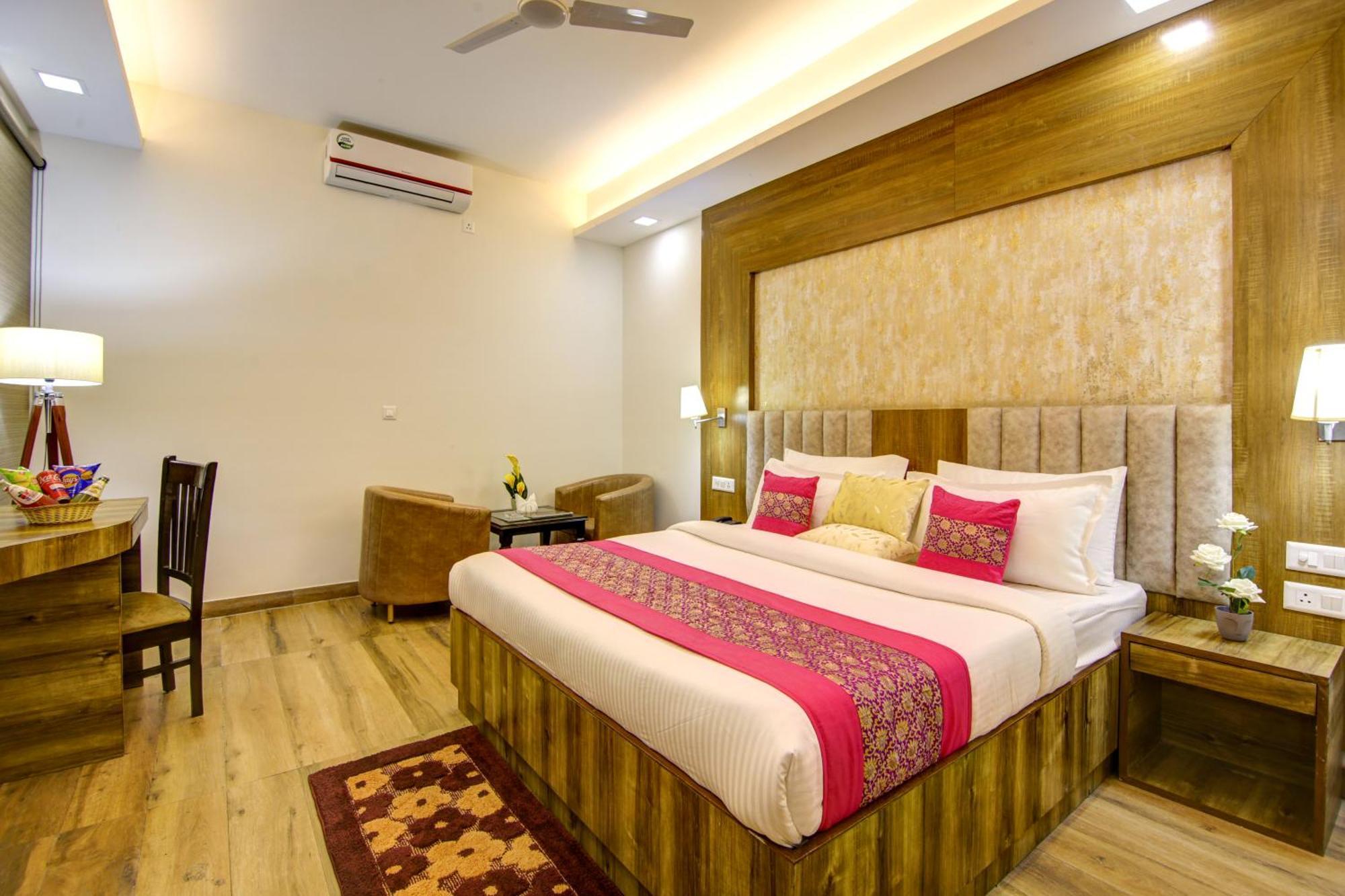 Hotel Prithvi-Raj Near Delhi Airport New Delhi Exterior photo